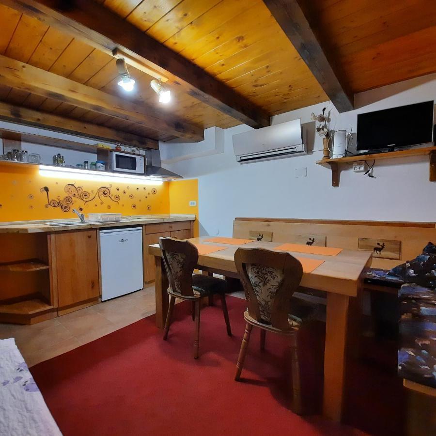 Vila Jelenov Breg Pod Matajurem Kobarid Pokoj fotografie